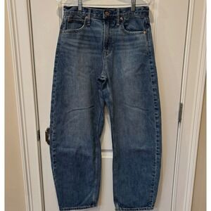 GAP Horseshoe High Rise Barrel Jeans Women's Size 27/4R Blue Indigo On Trend